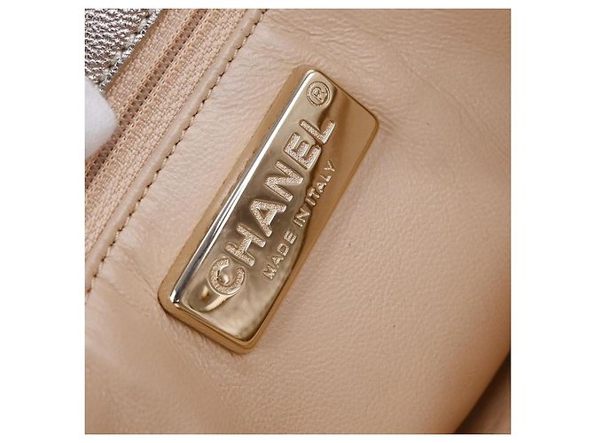 Chanel Luxe Linea Tote con Zip in Pelle Grande D'oro - vista 4