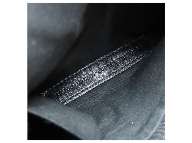 Everyday Balenciaga B Logo Rucksack aus Kalbsleder - Ansicht 7