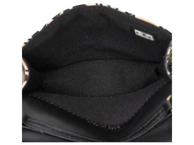 Borsa a spalla mini a catena Chanel Matelassé Coco Mark con motivo a bandiera a scacchi Nero Beige - vista 7
