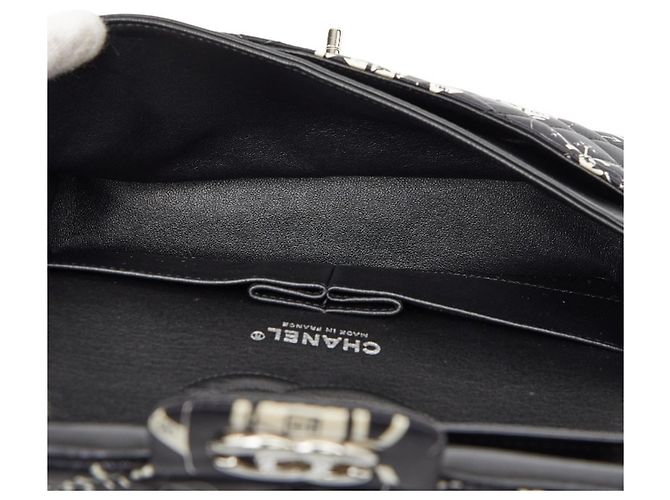 Borsa a Spalla Chanel Airline Matelassé 25 Double Flap con Catena Nero Bianco - vista 9