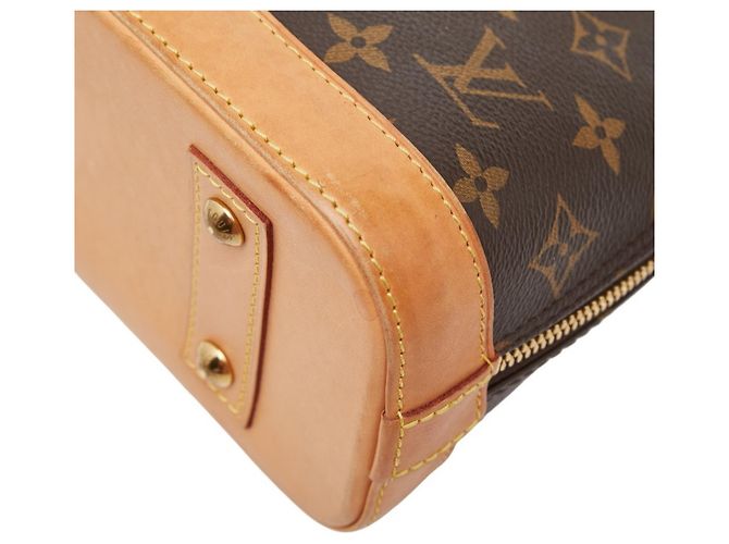 Borsa Alma BB Monogramma Louis Vuitton Marrone - vista 6