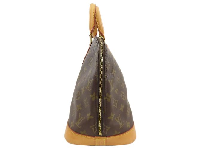 Borsa Alma Louis Vuitton in Tela Monogram Monogramma - vista 3