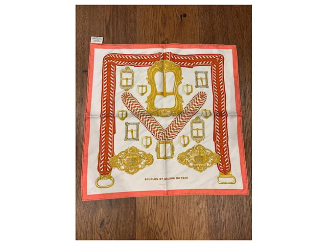 Hermès Sciarpa in seta Fiocchi e Galloni dello Zar Bianco D'oro Arancione - vista 8