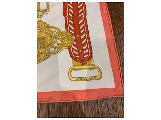 Hermès Sciarpa in seta Fiocchi e Galloni dello Zar Bianco D'oro Arancione - vista 9