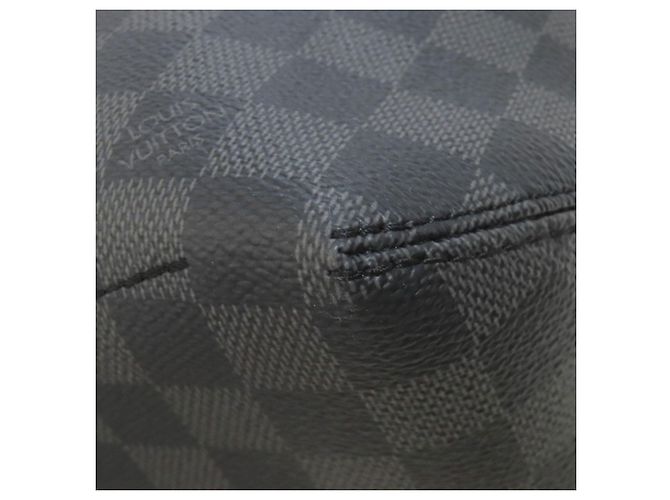 Borsa a Spalla Hunter N41656 di Louis Vuitton Nero - vista 12