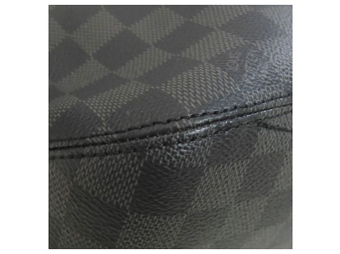 Borsa a Spalla Hunter N41656 di Louis Vuitton Nero - vista 15