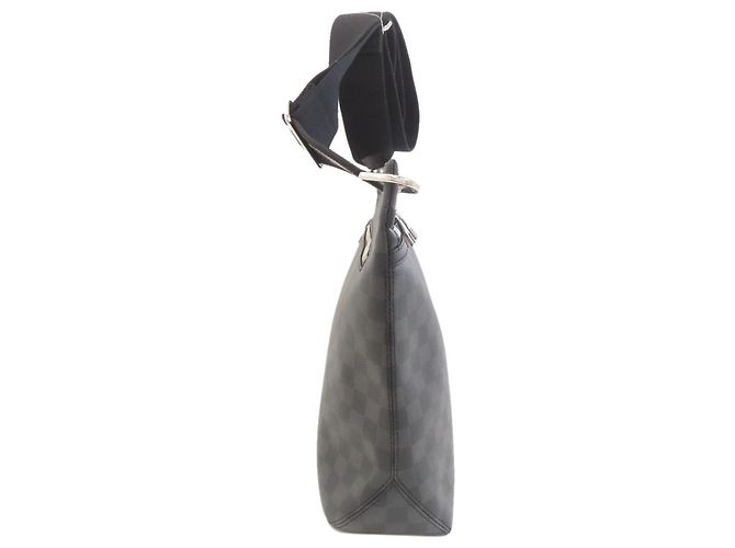 Borsa a Spalla Hunter N41656 di Louis Vuitton Nero - vista 3