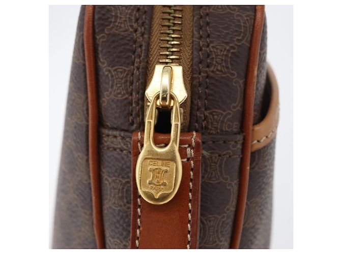 Céline Pochette in tela Macadam CELINE in pelle PVC marrone oro Auth fm5156 D'oro - vista 17