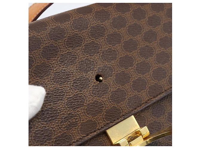Céline Borsa a spalla circolare in tela Macadam CELINE in pelle PVC marrone e oro Auth fm5157 D'oro - vista 8