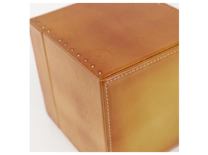 LOUIS VUITTON Pochette Cosmetica Monogram Vernis Bleecker Beige M91002 Auth 173240 - vista 16