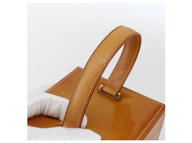 LOUIS VUITTON Pochette Cosmetica Monogram Vernis Bleecker Beige M91002 Auth 173240 - vista 7