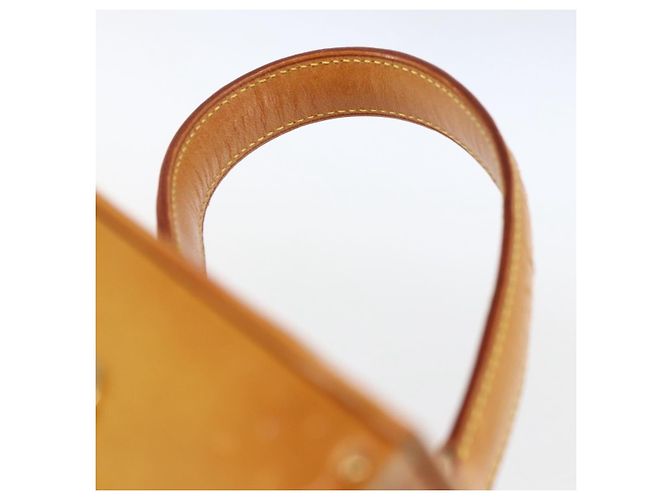 LOUIS VUITTON Pochette Cosmetica Monogram Vernis Bleecker Beige M91002 Auth 173240 - vista 8