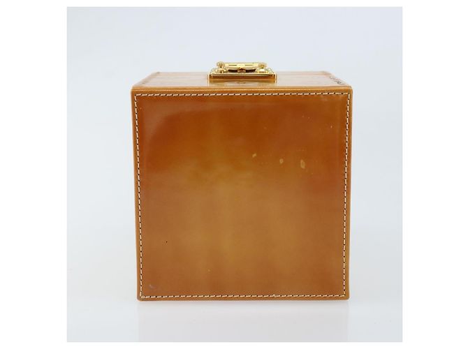 LOUIS VUITTON Pochette Cosmetica Monogram Vernis Bleecker Beige M91002 Auth 173131 - vista 5