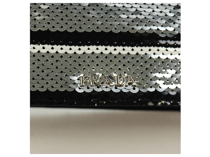 PRADA Borsa a Spalla con Catena e Paillettes in Pelle Nera Argento Auth 165358 Nero - vista 19