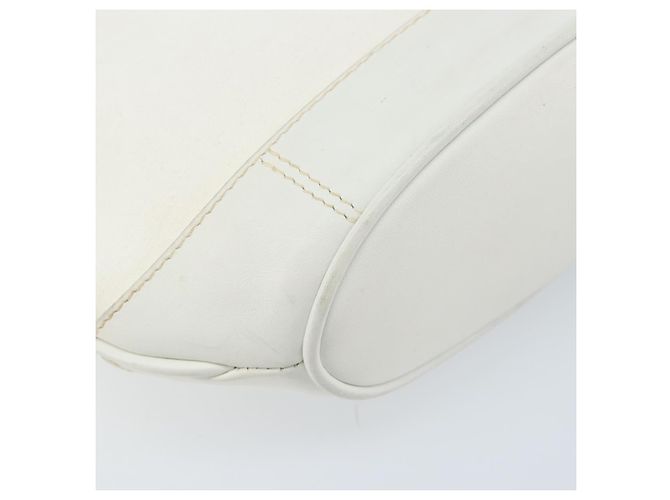 Gucci Borsa a Spalla Micro GG Supreme PVC Bianco Oro Auth ep13326 D'oro - vista 15