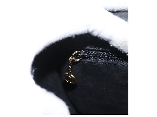 Borsa a Spalla in Pelle Gucci Oro Nero 007 14 0074 Auth 172286 D'oro - vista 21