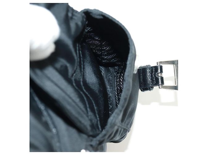 Borsa a Spalla PRADA Nylon Nero Oro Auth 165372V D'oro - vista 22