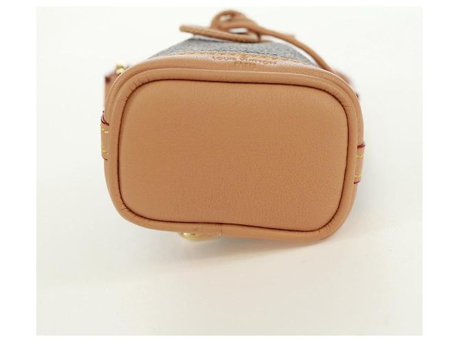 LOUIS VUITTON Charm per Borsa Micronoe Monogramma Vivienne M00818 LV Auth 171855SAM - vista 5