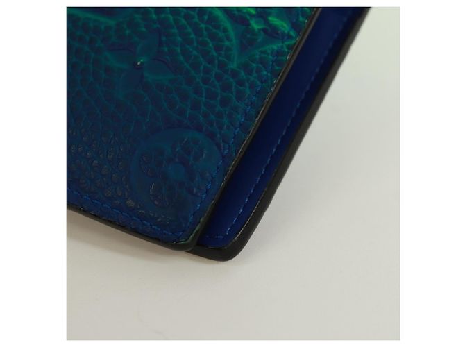LOUIS VUITTON Taurillon Clemence Illusion Brazza Porte M81255 Auth 171844M Verde - vista 14
