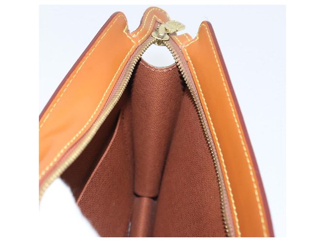 LOUIS VUITTON Pochette Uomo Epi Borsa Marrone Zipangu Oro M52528 LV Auth LNZ226 - vista 17