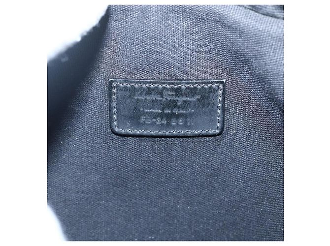 Borsa a mano in pelle nera e argento Salvatore Ferragamo Auth ka2510 Nero - vista 12