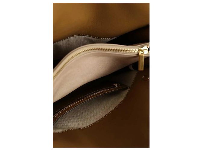 Tory Burch Lee Radziwill Petite Handtasche aus Kamel-Leder - Ansicht 8