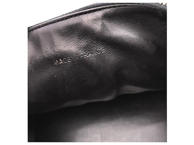 Timeless Beauty case vintage senza tempo Chanel in caviar alto - vista 4