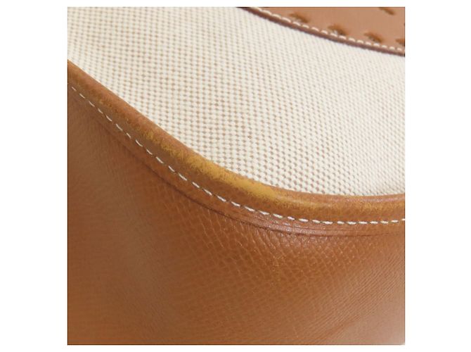 Borsa a Spalla Hermès Evelyne 1 GM in Tela Dorata D'oro - vista 19