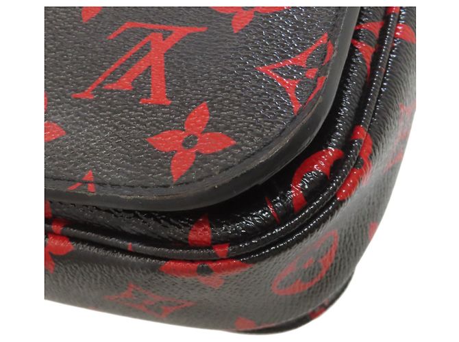 Borsa Louis Vuitton Pochette Metis MM Enfla Rouge - vista 24