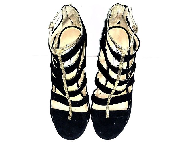 Stivaletti con tacco Jimmy Choo in suede nero con cinturini e dettagli dorati - vista 3