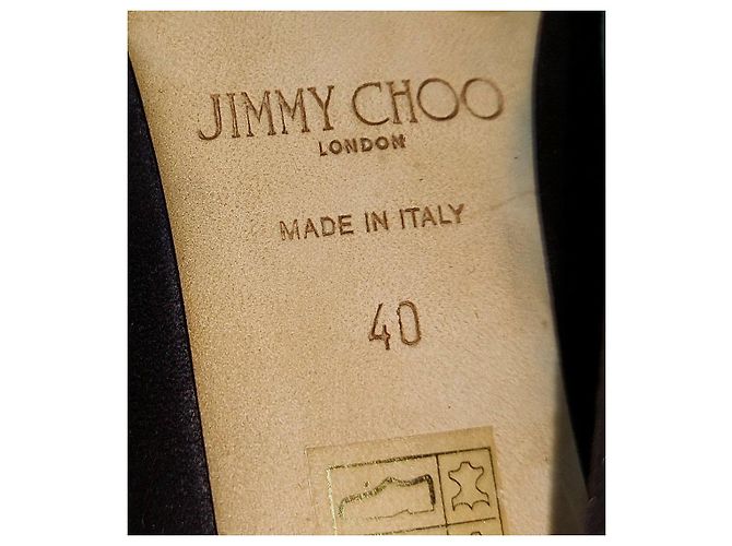 Stivaletti con tacco Jimmy Choo in suede nero con cinturini e dettagli dorati - vista 5