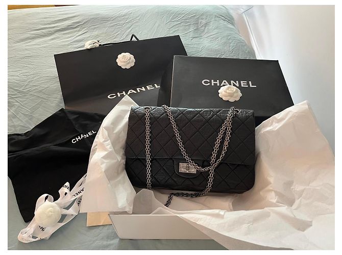 Mademoiselle Chanel vintage 2.55 Reissue 226 – Pelle nera invecchiata & catena argento – mai indossato – Set completo Nero Bordò - vista 3