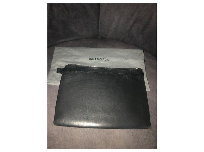 Pochette in pelle nera Balenciaga Nero - vista 9
