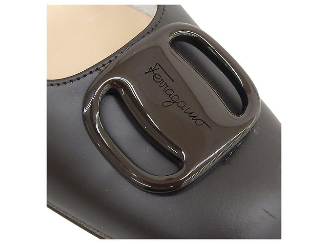 Pumps in pelle Vala di Salvatore Ferragamo Bronzo Marrone scuro - vista 7
