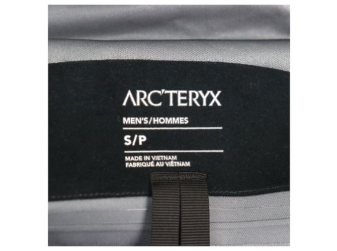Autre Marque Chaqueta Beta ARC'TERYX GORE-TEX ePE Negro - vista 9