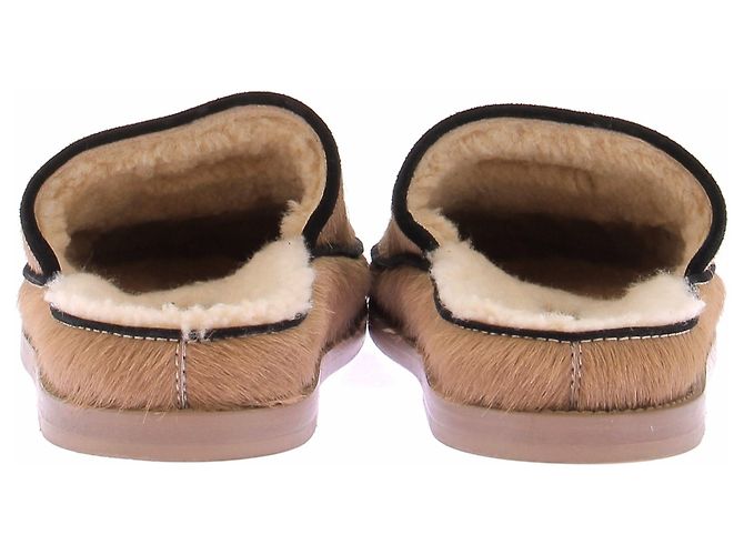 Chanel Zoccoli in shearling marrone con CC in catene - vista 5