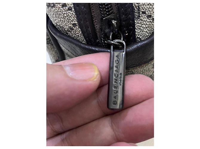 Borsa Boston Monogram Balenciaga Marrone Nero - vista 6