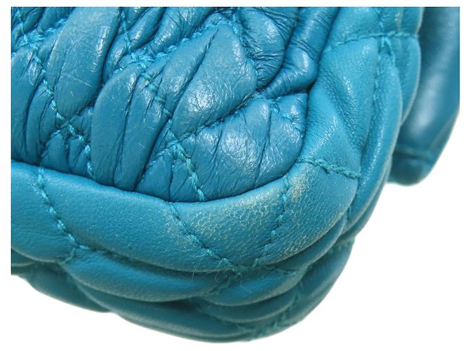Borsa Miu Miu in pelle di vitello matelassé a spalla Blu - vista 25