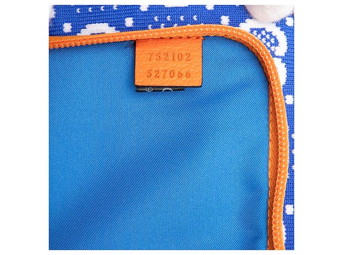 Marsupio in nylon e gomma GG blu di Gucci - vista 6