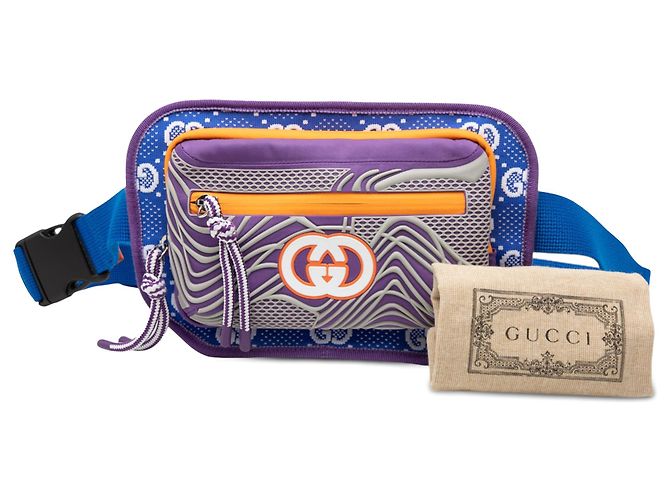 Marsupio in nylon e gomma GG blu di Gucci - vista 8