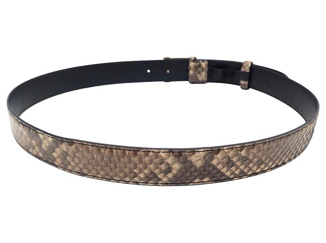 CINTURÃO LOUIS VUITTON FIVELA TRUNK DOURADA E COURO DE PYTHON BEGE T85 - vista 3