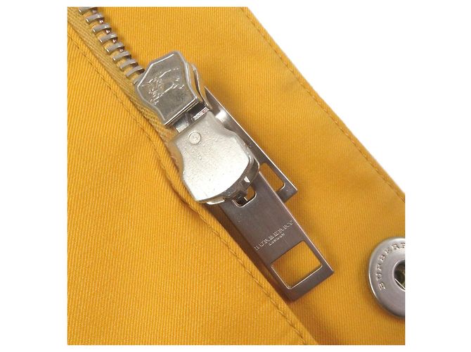 Parka de montaña con capucha de algodón y lana Burberry London Amarillo - vista 5