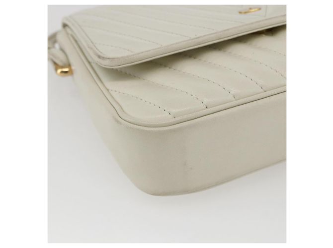 Valentino Borsa a Spalla in Pelle Bianca e Oro Auth 173552 Bianco D'oro - vista 14