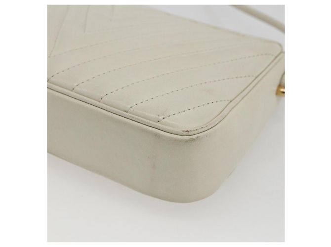Valentino Borsa a Spalla in Pelle Bianca e Oro Auth 173552 Bianco D'oro - vista 15