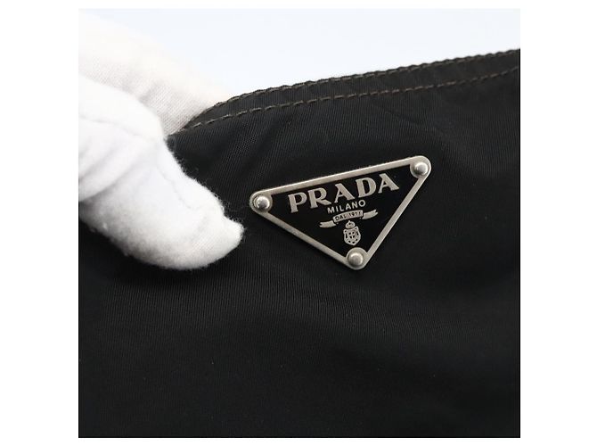 Prada Tote Bag aus schwarzem Nylon mit Silber authentisch 173530 - Ansicht 18