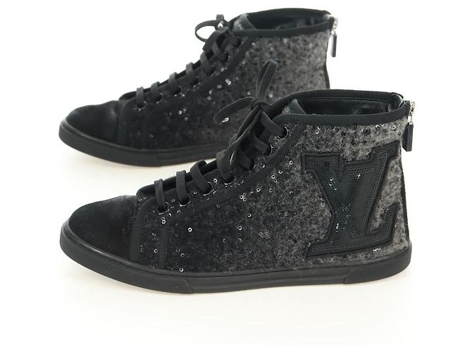 Sneakers Alte LOUIS VUITTON in Lana e Tela Nera LV Auth 158597M Nero - vista 3