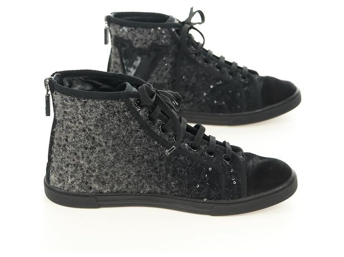 Sneakers Alte LOUIS VUITTON in Lana e Tela Nera LV Auth 158597M Nero - vista 4