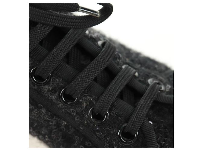 Sneakers Alte LOUIS VUITTON in Lana e Tela Nera LV Auth 158597M Nero - vista 9