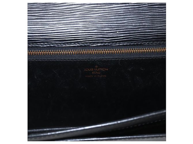 LOUIS VUITTON Epi Serie Dragonne Clutch Bag Nero M52612 LV Auth LNZ266 - vista 18