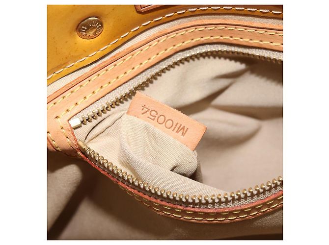 LOUIS VUITTON Borsa a Mano Monogram Vernis Reade PM Beige M91334 LV Auth 172109 - vista 12